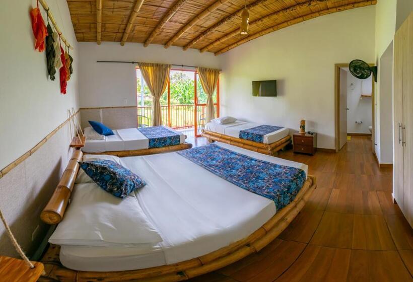 اتاق خانوادگی, Aldeas Hoteles Resort