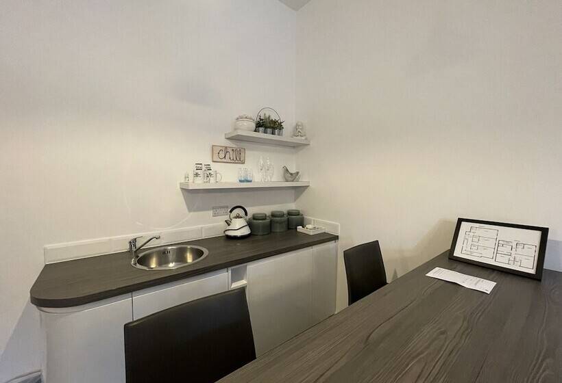 اتاق استاندارد با تخت بزرگ, The Townhouse Boutique