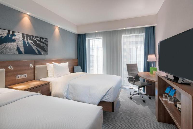 اتاق استاندارد, Hampton By Hilton Warsaw Mokotow