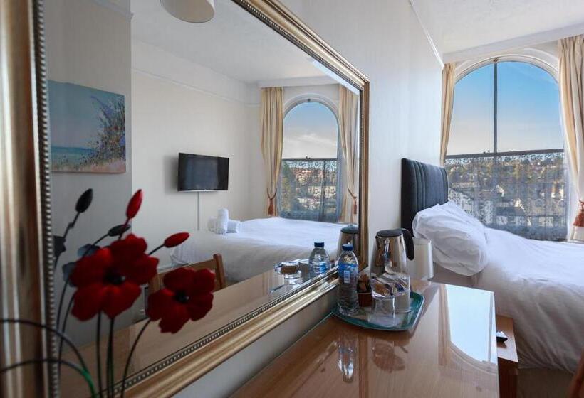 اتاق استاندارد با چشم‌انداز رودخانه, Bridge Guest House