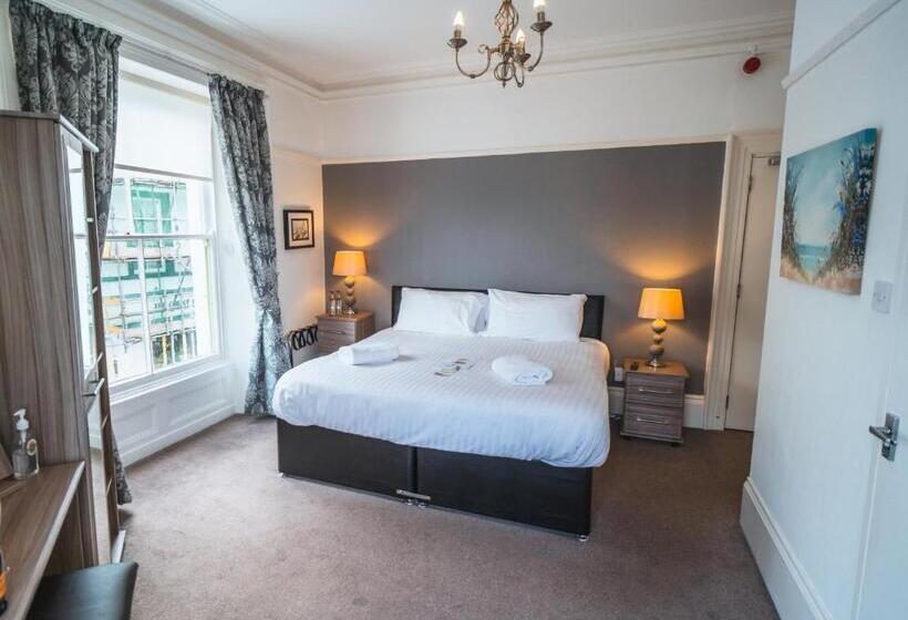 اتاق سوپریور با تخت بزرگ, Johnny Dough's Conwy With Rooms