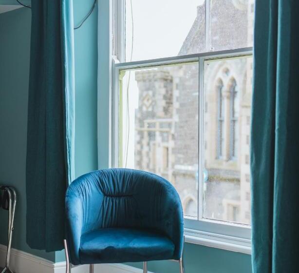 اتاق استاندارد با تخت بزرگ, Johnny Dough's Conwy With Rooms