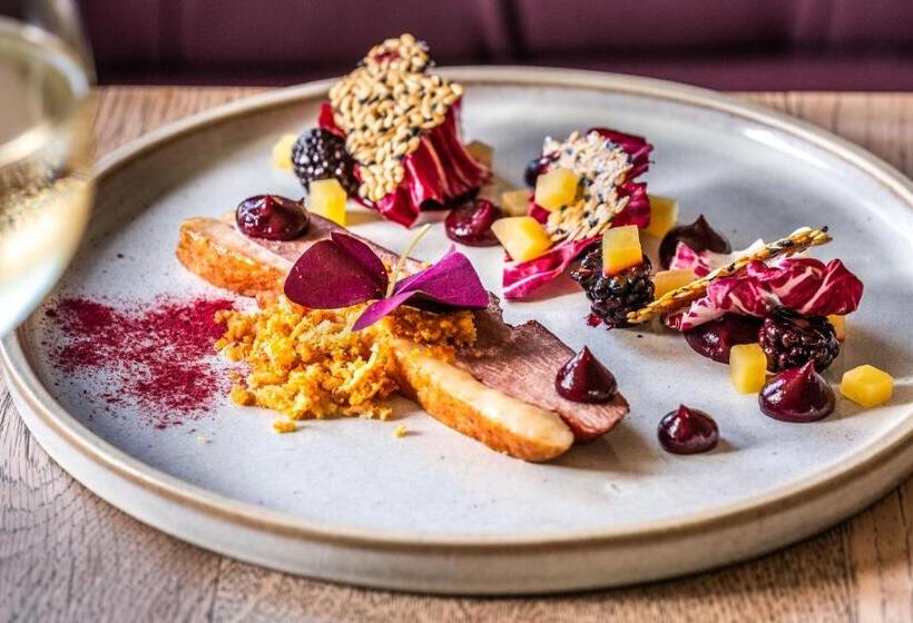 اتاق لوکس, The Packhorse Inn