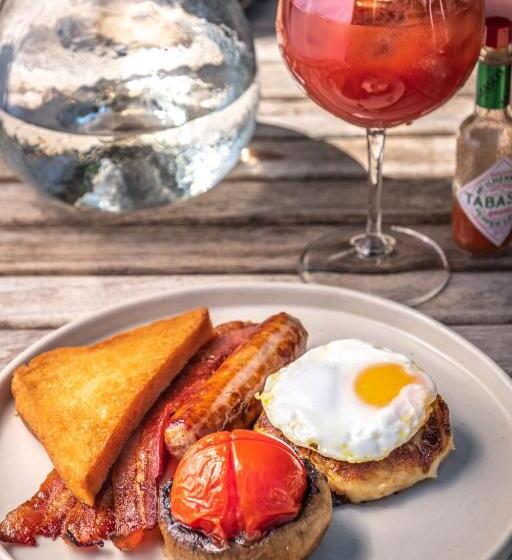 اتاق استاندارد با تخت بزرگ, The Packhorse Inn