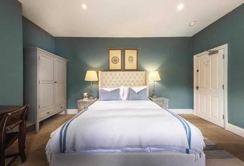 اتاق استاندارد, The Packhorse Inn