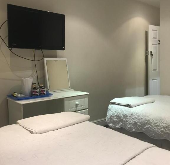 اتاق استاندارد, Acacia Villas Guest House