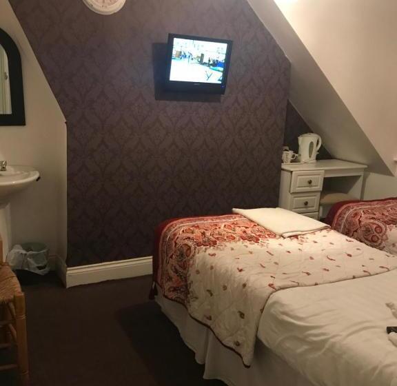 اتاق استاندارد با سرویس بهداشتی مشترک, Acacia Villas Guest House