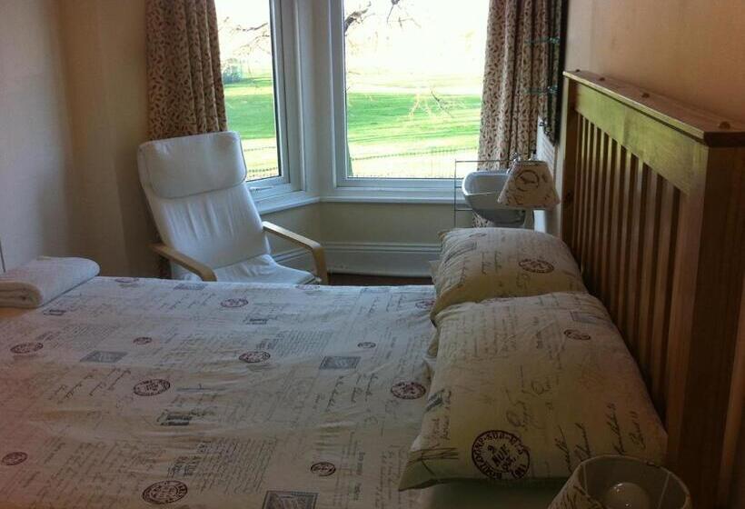 اتاق استاندارد, Chadwick Guest House
