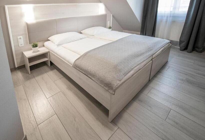 3 Bedroom Suite, Arabest Aparthotel & Boardinghouse