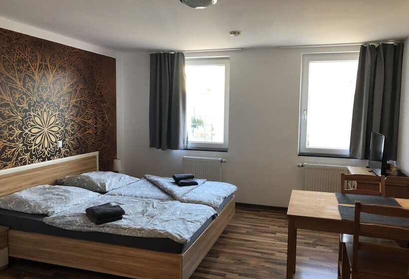 اتاق استاندارد, Mitte24