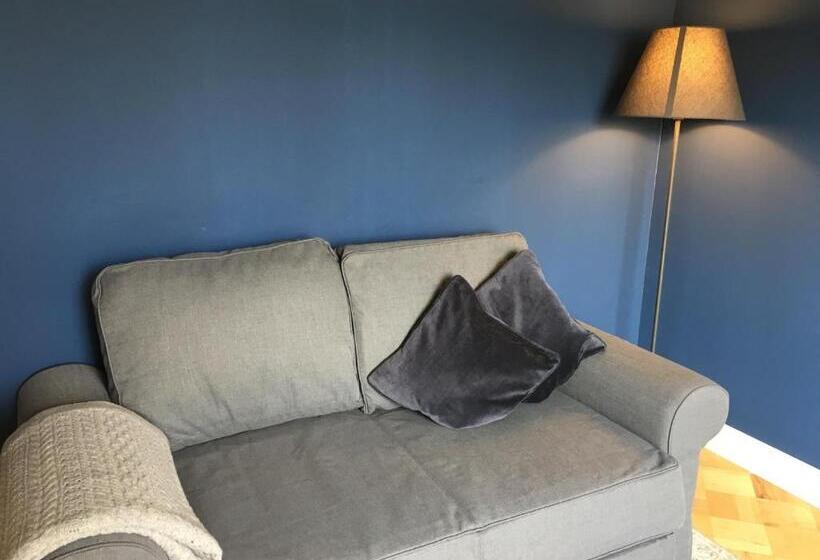 آپارتمان 2 خوابه, Alte Schreinerei Boutique