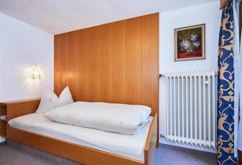 اتاق استاندارد یک نفره, Landhaus Lengg