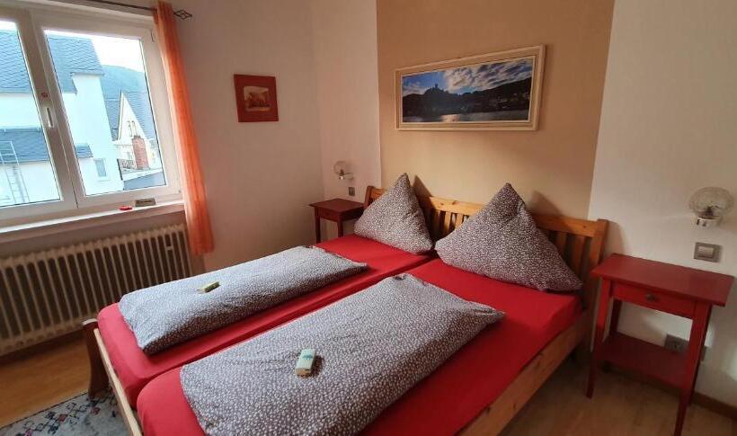 اتاق استاندارد, Pension Regina/gräfenhaus