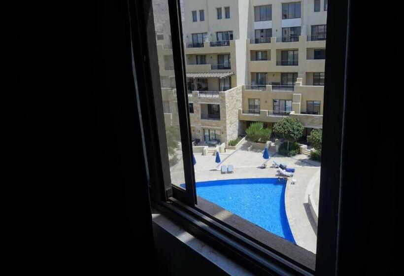 آپارتمان 1 خوابه با چشم‌انداز دریا, Samarah Resort D44