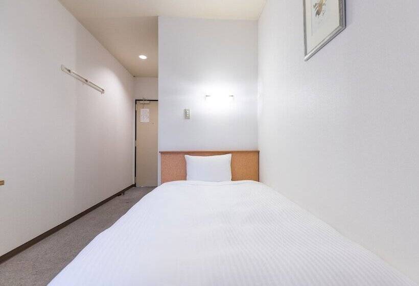 اتاق استاندارد یک نفره, Isesaki East