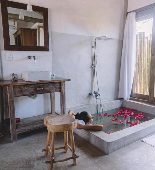 اتاق لوکس, Villa Fulo