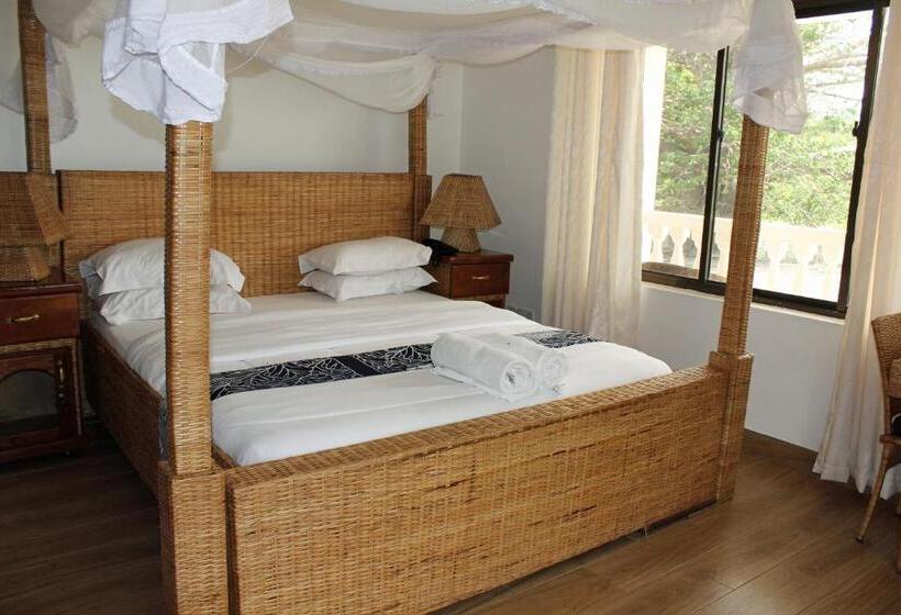 اتاق خانوادگی با چشم‌انداز دریا, Villa Dahl Beach Resort