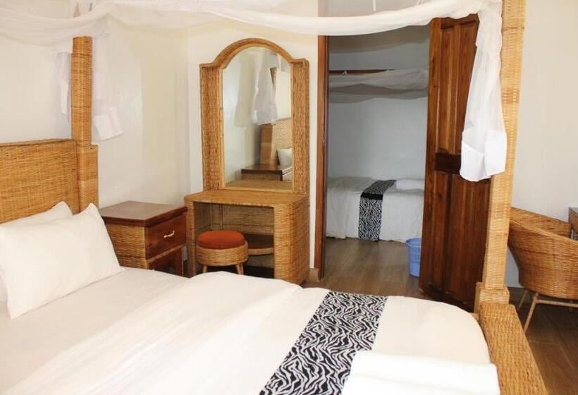 اتاق خانوادگی با چشم‌انداز جانبی دریا, Villa Dahl Beach Resort