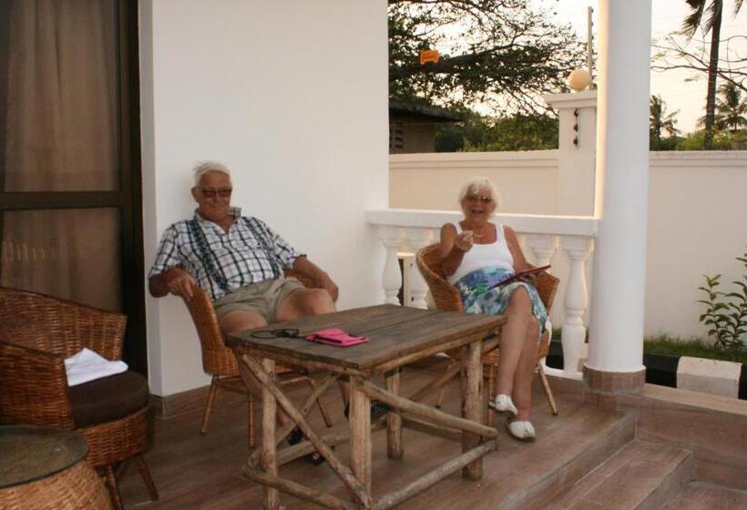 اتاق لوکس با چشم‌انداز دریا, Villa Dahl Beach Resort