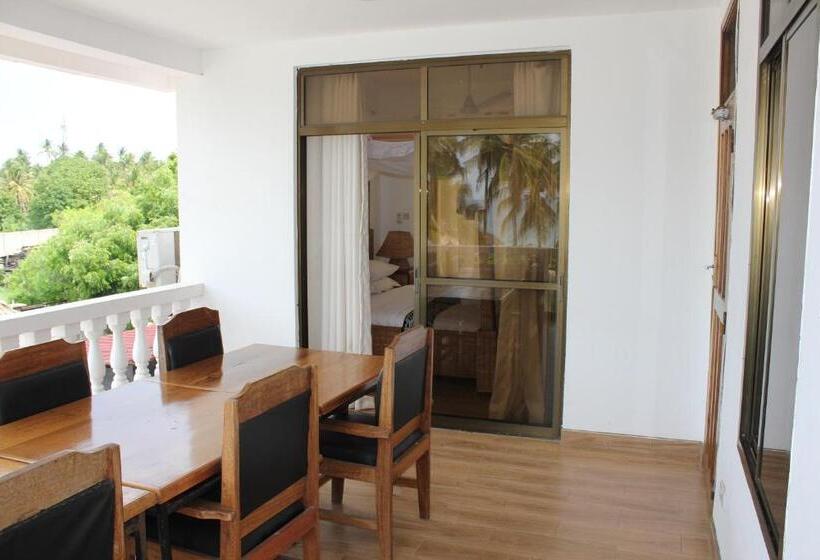 اتاق خانوادگی با چشم‌انداز دریا, Villa Dahl Beach Resort