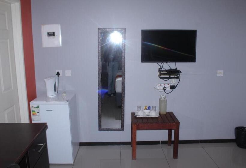 Standard Room, Global Guest House