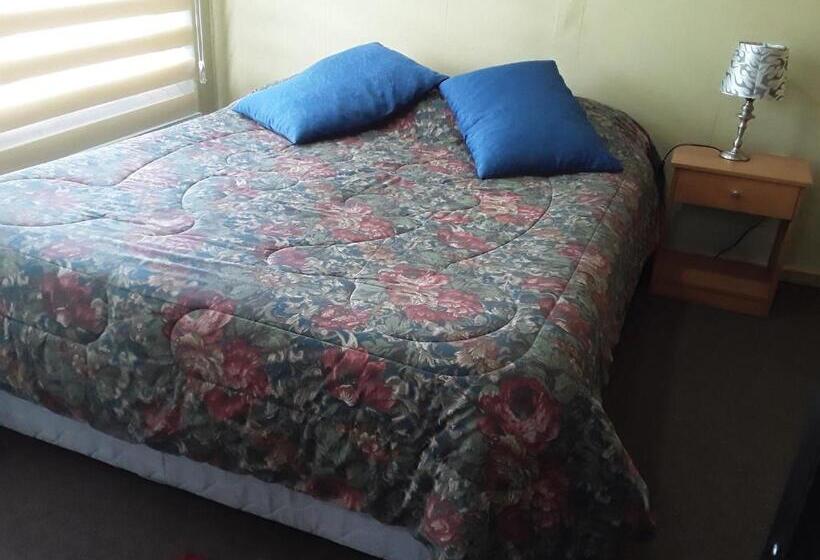 اتاق استاندارد یک نفره, Hostal Don Pedro