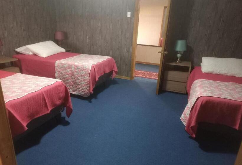 اتاق استاندارد سه نفره, Hostal Don Pedro