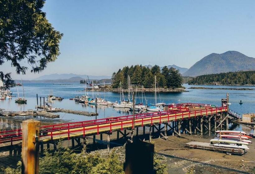 کابین, The Shoreline Tofino