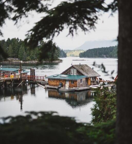 سوییت, The Shoreline Tofino