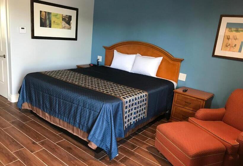 اتاق لوکس با تخت بزرگ, Driftwood Motel