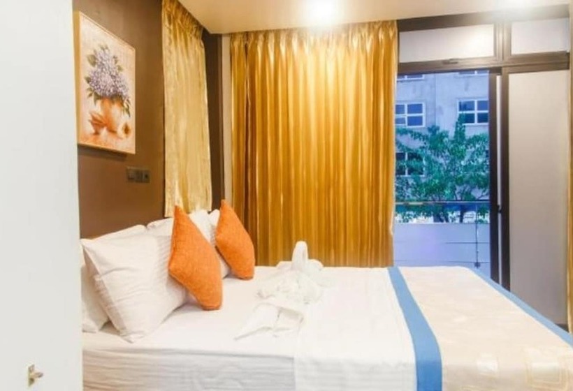 اتاق کلاس بیزنس, Club Blu