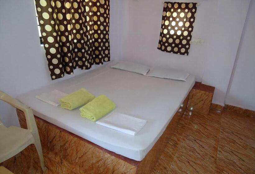 اتاق لوکس, Leon Hide Out Guest House