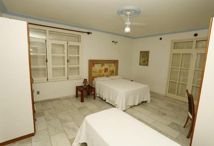 سوییت خانوادگی, Pousada Vitória