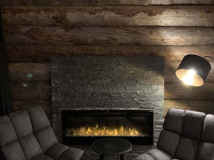 کابین, Wilderness Hotel Nangu & Igloos