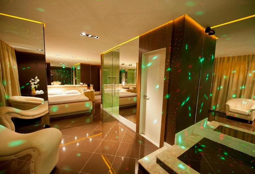 اتاق لوکس, Eden Motel
