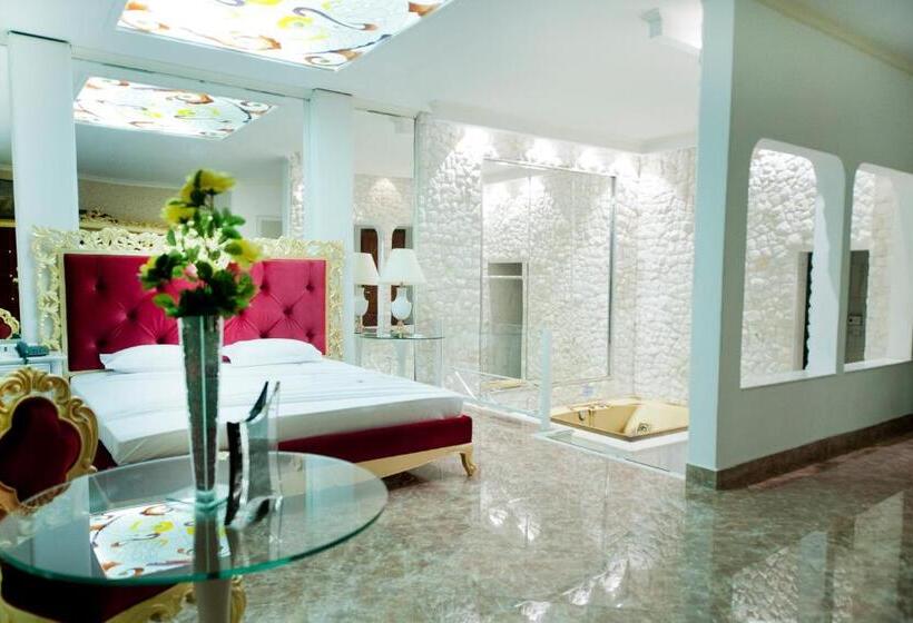 اتاق سوپریور با وان آب گرم, Eden Motel