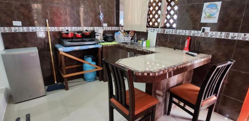 اتاق خانوادگی, Apartahotel & Gym Rondon