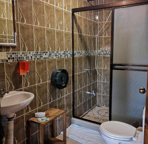 اتاق خانوادگی, Apartahotel & Gym Rondon