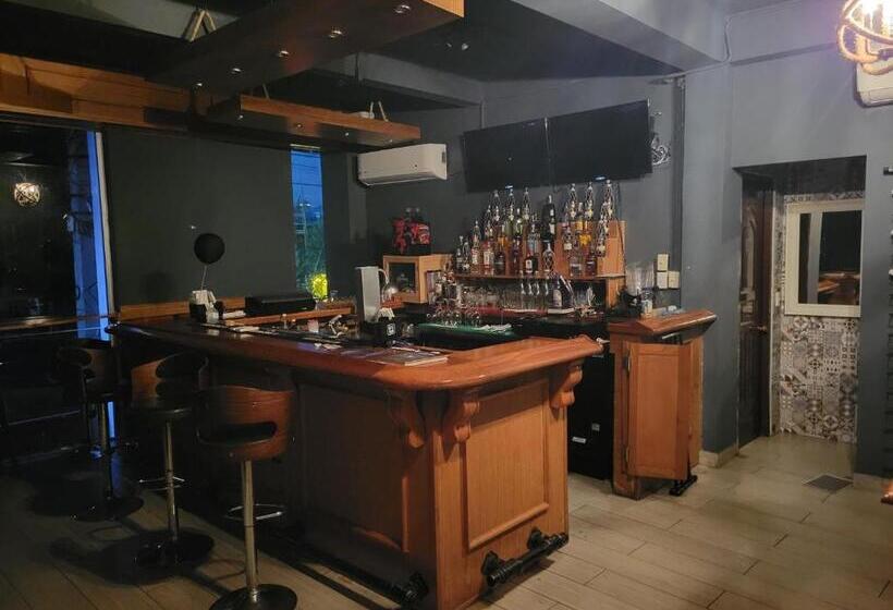 سوییت, Plaza Marcel Suites