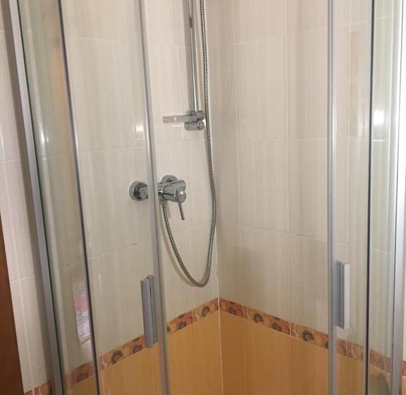 اتاق لوکس, Guesthouse Kolo Druziv