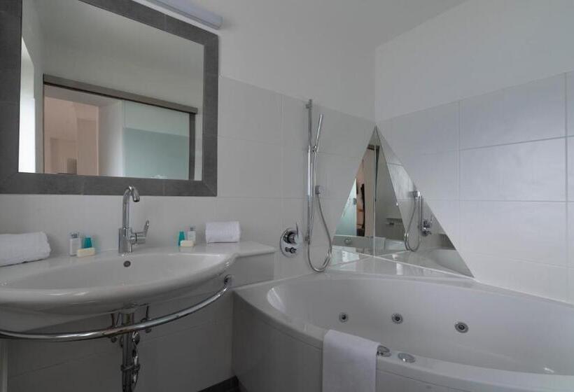 1 Bedroom Apartment Lake View, Romantik Residenz   Dependance