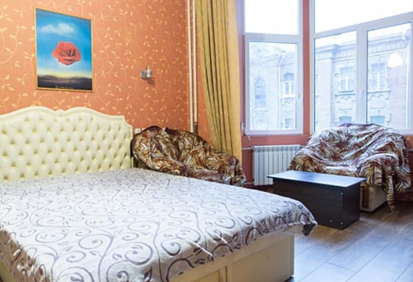 استودیوی استاندارد, Rymarska Apart
