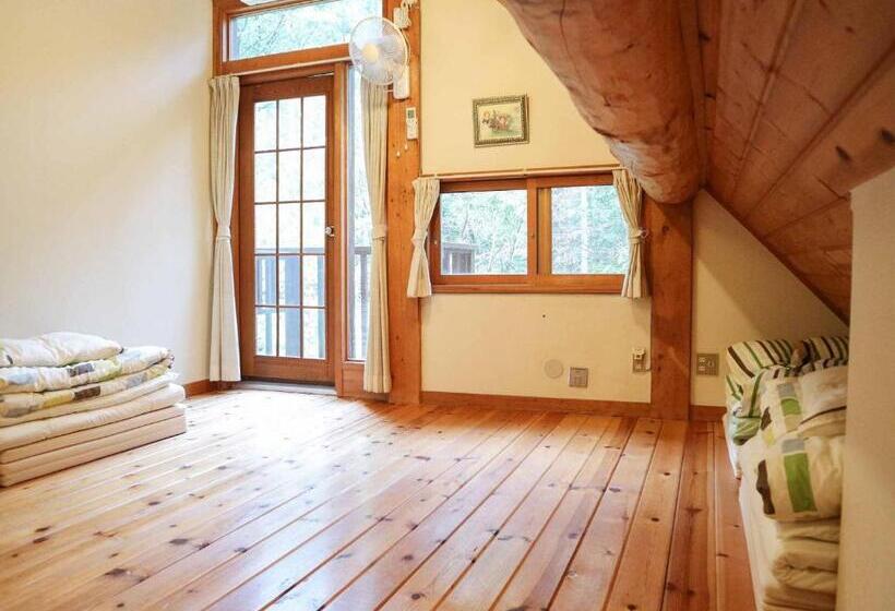 اتاق خانوادگی, Canadian Loghouse Inn Azuminoyujin