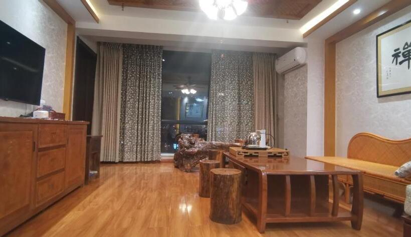 آپارتمان 1 خوابه با چشم‌انداز, Doudou Meilan Fengqing Inn