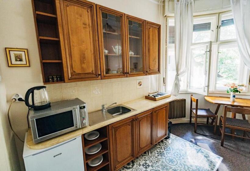 اتاق راحتی سه تخته, Laguna Green Guest House