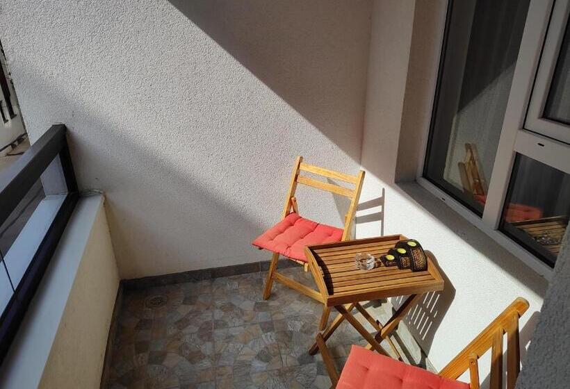 آپارتمان 1 خوابه با تراس, Laguna Green Guest House
