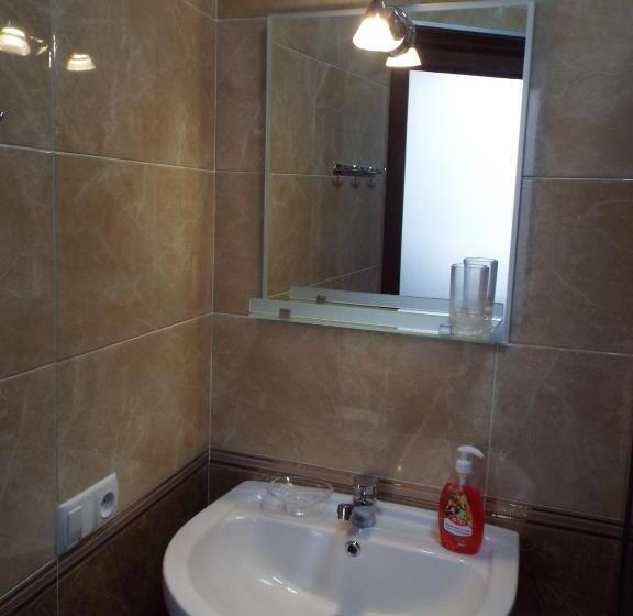 اتاق لوکس, Guesthouse Fatima