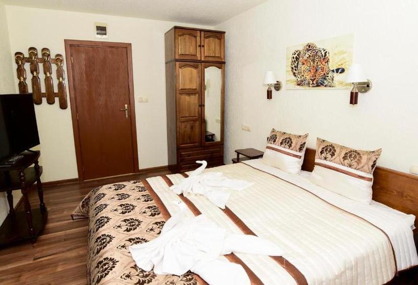 اتاق استاندارد, Guesthouse Nefertiti