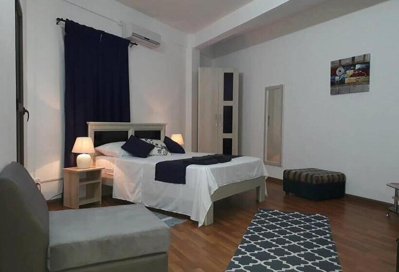 اتاق استاندارد, Hello Guest House