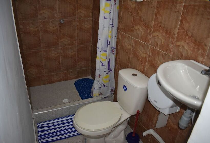 اتاق لوکس, Hostal Palohe Taganga